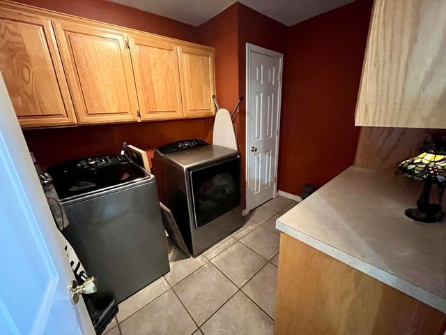 1492 Co Rd 135, Plainview, TX 79072