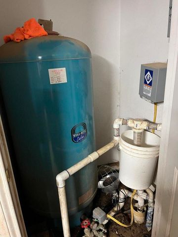 1492 Co Rd 135, Plainview, TX 79072