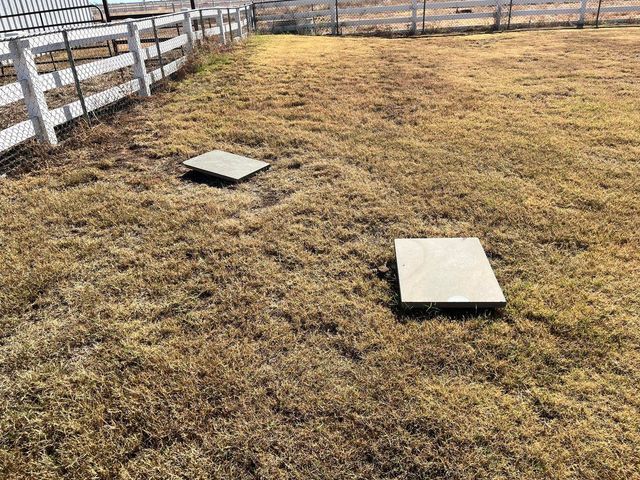 1492 Co Rd 135, Plainview, TX 79072