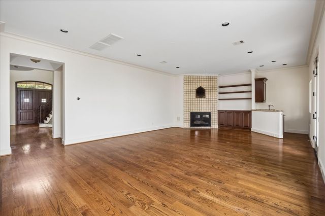 2246 Branard Street, Houston, TX 77098