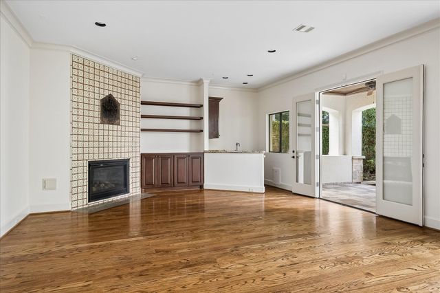 2246 Branard Street, Houston, TX 77098