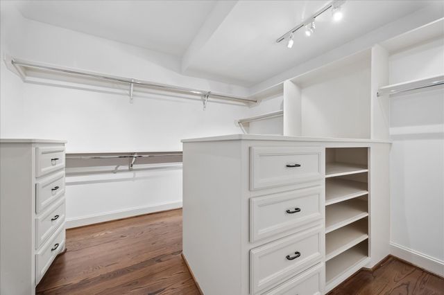 2246 Branard Street, Houston, TX 77098