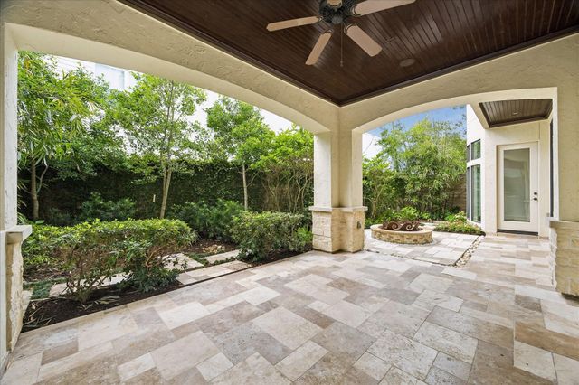 2246 Branard Street, Houston, TX 77098