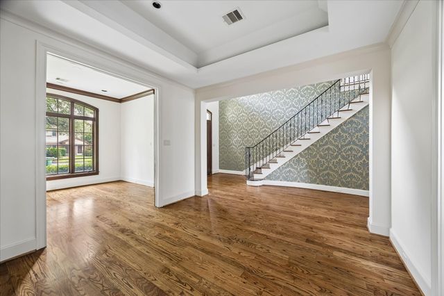 2246 Branard Street, Houston, TX 77098