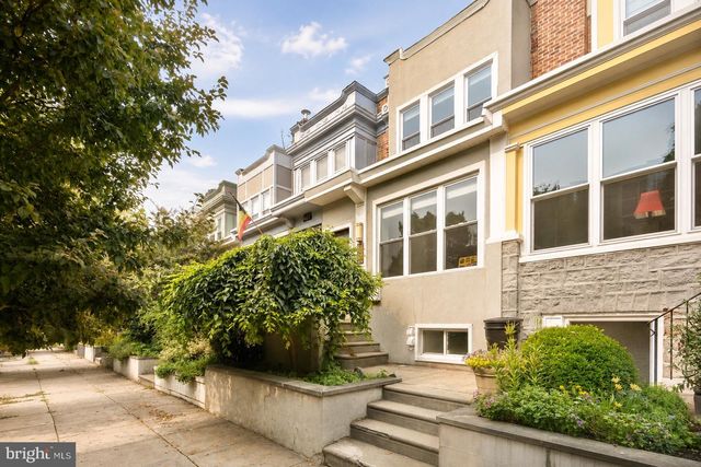 866 CORINTHIAN AVE, Philadelphia, PA 19130