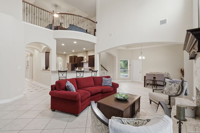 113 Misty Dawn, Castroville, TX 78009