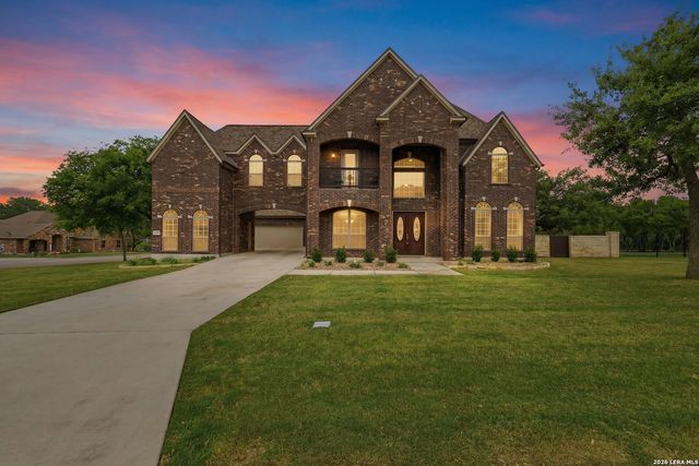 113 Misty Dawn, Castroville, TX 78009