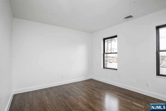 59 Liberty Street, Little Ferry, NJ 07643