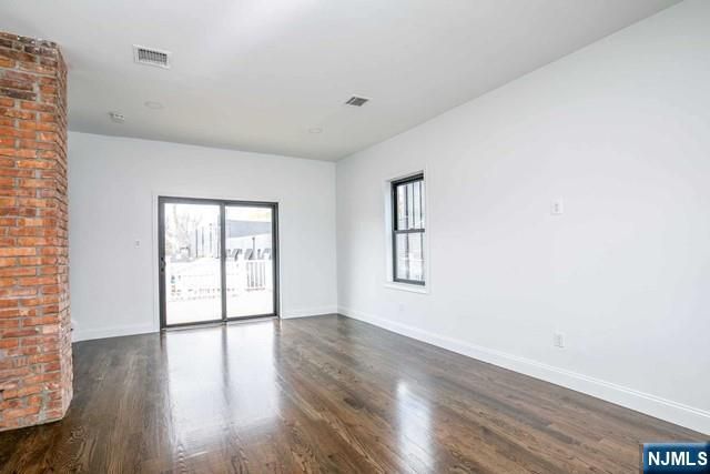 59 Liberty Street, Little Ferry, NJ 07643