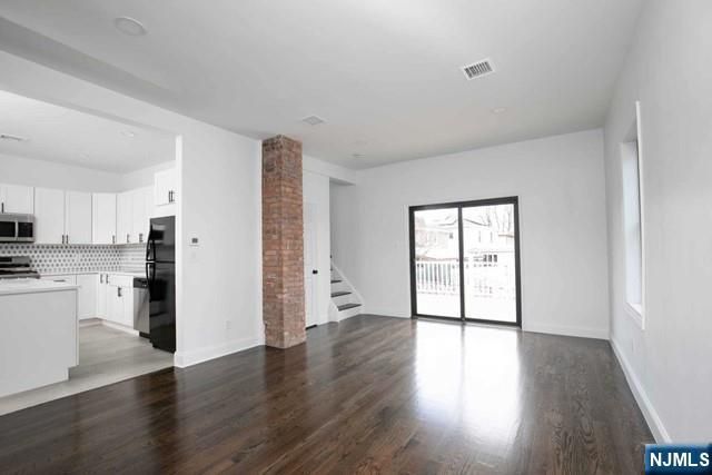 59 Liberty Street, Little Ferry, NJ 07643