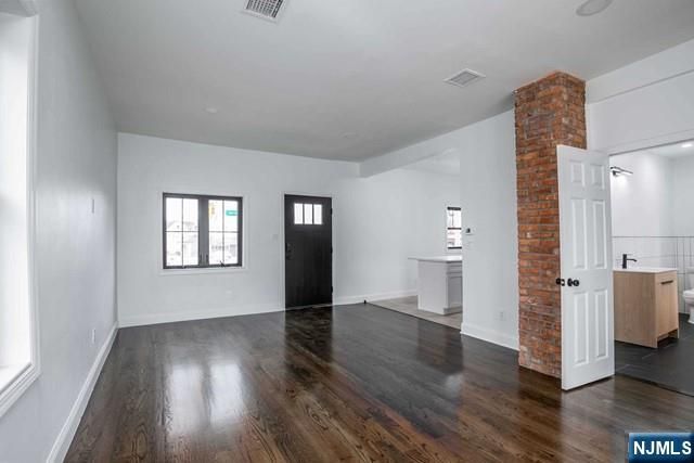 59 Liberty Street, Little Ferry, NJ 07643