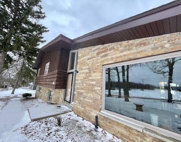 S103W19367 Kelsey DRIVE, Muskego, WI 53150