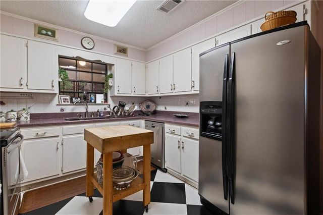 21420 West Boulevard, Silverhill, AL 36576