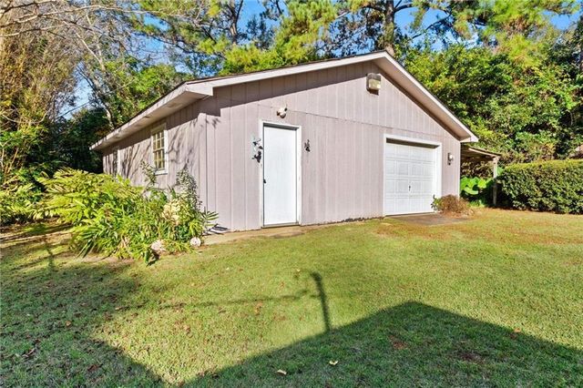 21420 West Boulevard, Silverhill, AL 36576