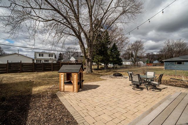 1129 3rd AVENUE, Grafton, WI 53024