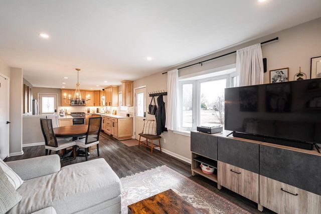 1129 3rd AVENUE, Grafton, WI 53024