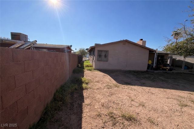 2225 Brady Avenue, Las Vegas, NV 89101