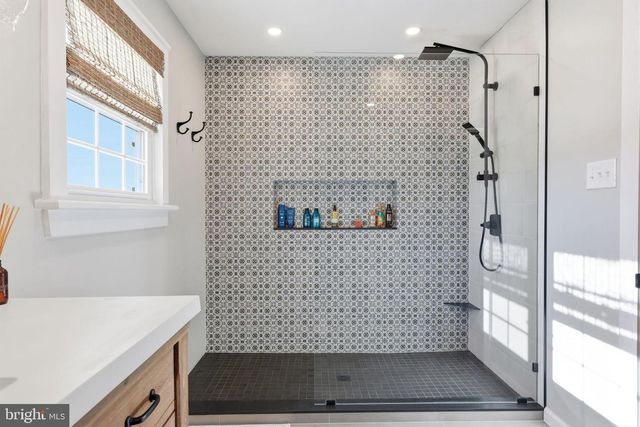 1707 FREDENDALL CIR, Southampton, PA 18966