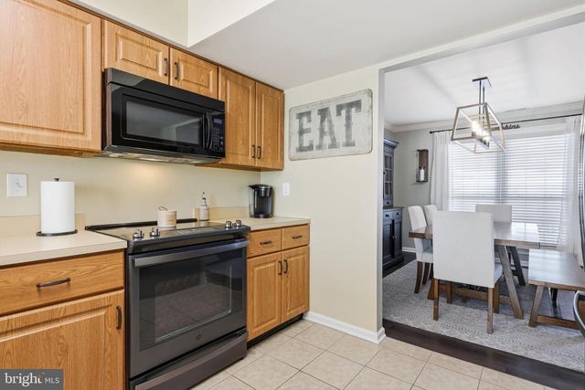 1707 FREDENDALL CIR, Southampton, PA 18966