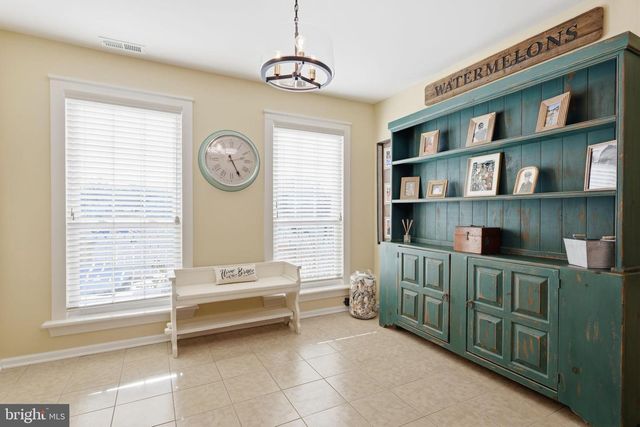 1707 FREDENDALL CIR, Southampton, PA 18966