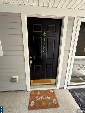 1186 Richmond Road, Mahwah, NJ 07430
