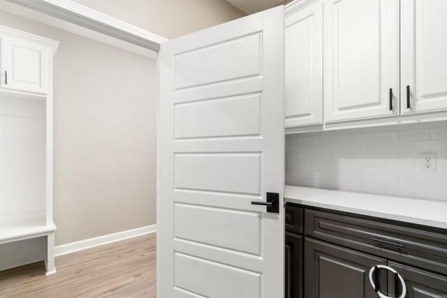 333 Maderas Drive, Hot Springs Village, AR 71909