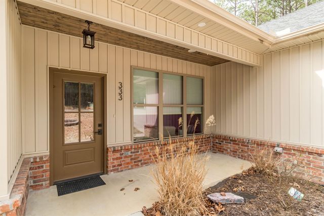 333 Maderas Drive, Hot Springs Village, AR 71909