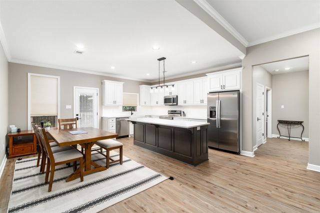 333 Maderas Drive, Hot Springs Village, AR 71909