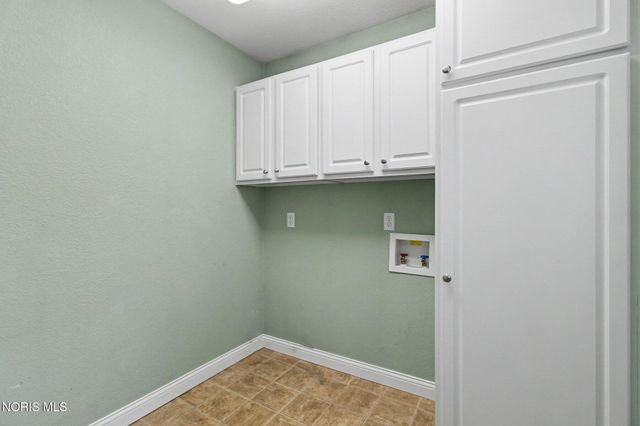 28565 Case Street, Millbury, OH 43447