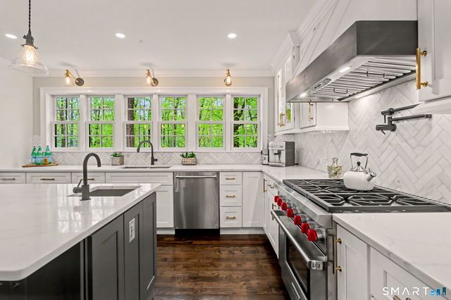 174 East Lane, Stamford, CT 06905