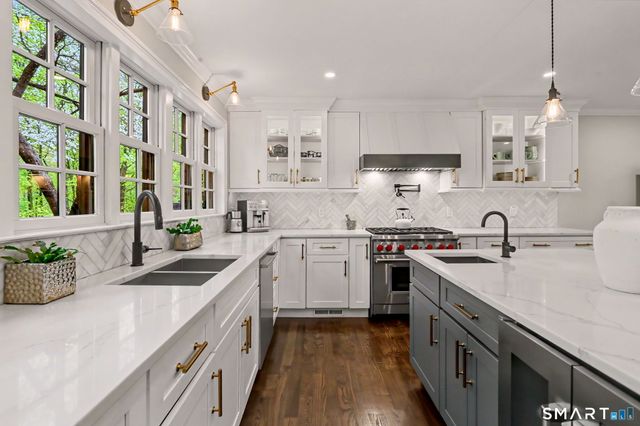 174 East Lane, Stamford, CT 06905
