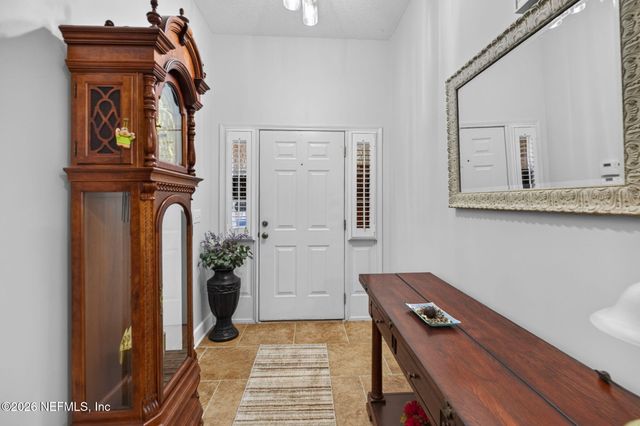 1350 SUMMIT OAKS Drive W, Jacksonville, FL 32221