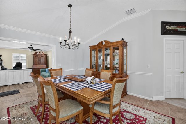 1350 SUMMIT OAKS Drive W, Jacksonville, FL 32221