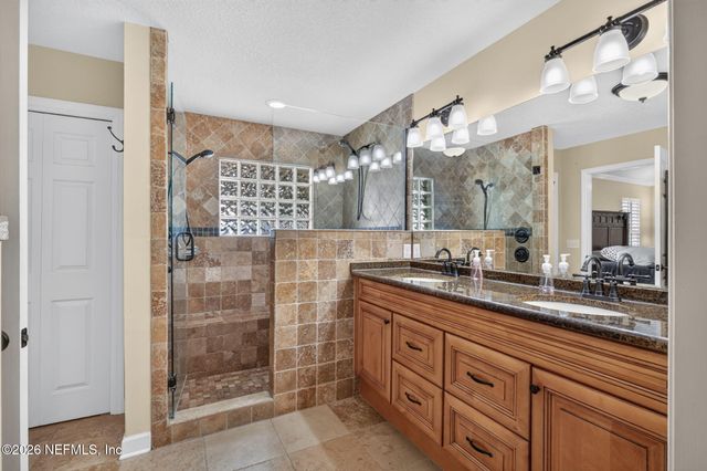1350 SUMMIT OAKS Drive W, Jacksonville, FL 32221