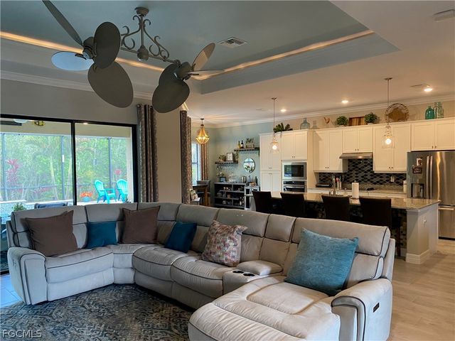 3000 Celadas CT, Fort Myers, FL 33905