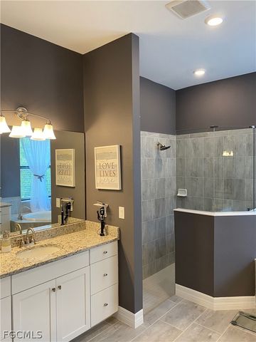 3000 Celadas CT, Fort Myers, FL 33905