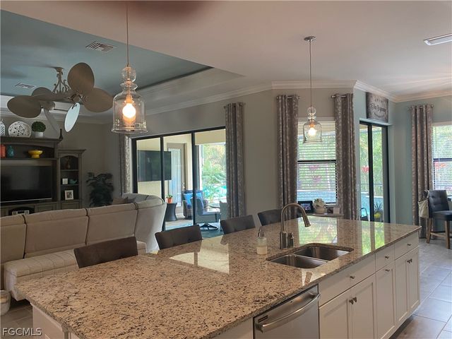 3000 Celadas CT, Fort Myers, FL 33905