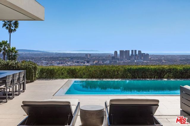 1535 Carla, Beverly Hills, CA 90210