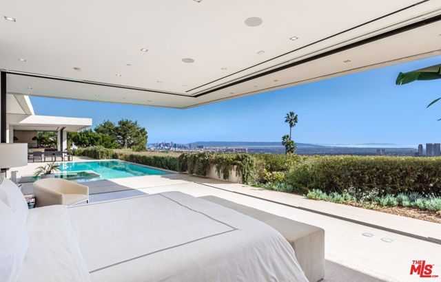 1535 Carla, Beverly Hills, CA 90210