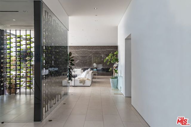 1535 Carla, Beverly Hills, CA 90210