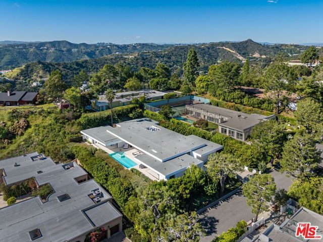 1535 Carla, Beverly Hills, CA 90210