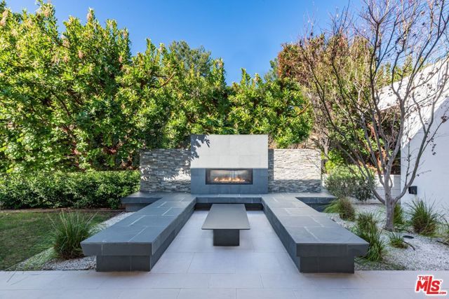 1535 Carla, Beverly Hills, CA 90210