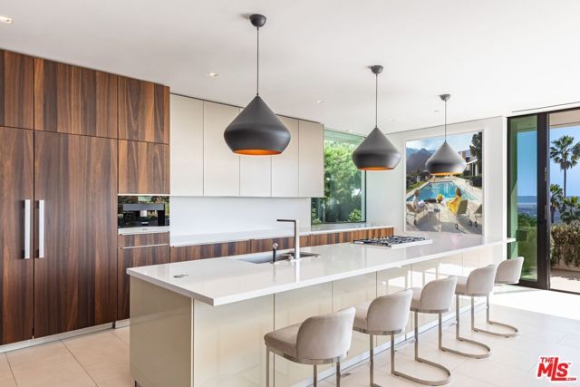 1535 Carla, Beverly Hills, CA 90210