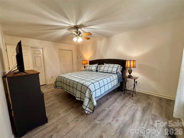 160 Whispering Pines Drive, Marion, NC 28752