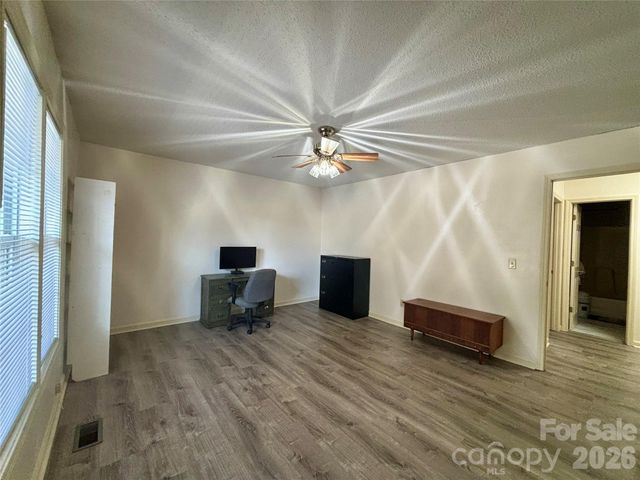 160 Whispering Pines Drive, Marion, NC 28752