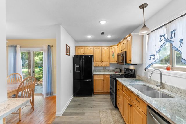 415 17th Ave. N, Surfside Beach, SC 29575