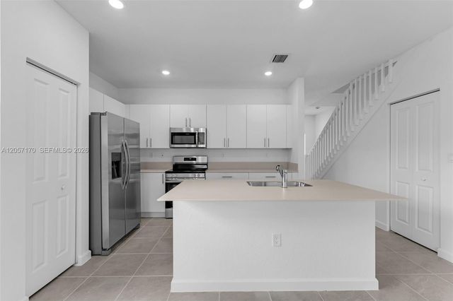 191 SE 11th Ave 0, Florida City, FL 33034