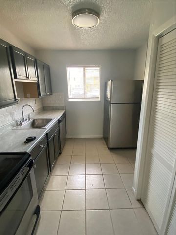 22707 WATERSEDGE BOULEVARD 57, Land O Lakes, FL 34639