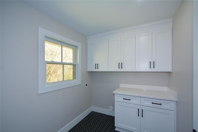 1610 Chateau Drive, Atlanta, GA 30338