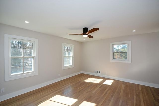 1610 Chateau Drive, Atlanta, GA 30338